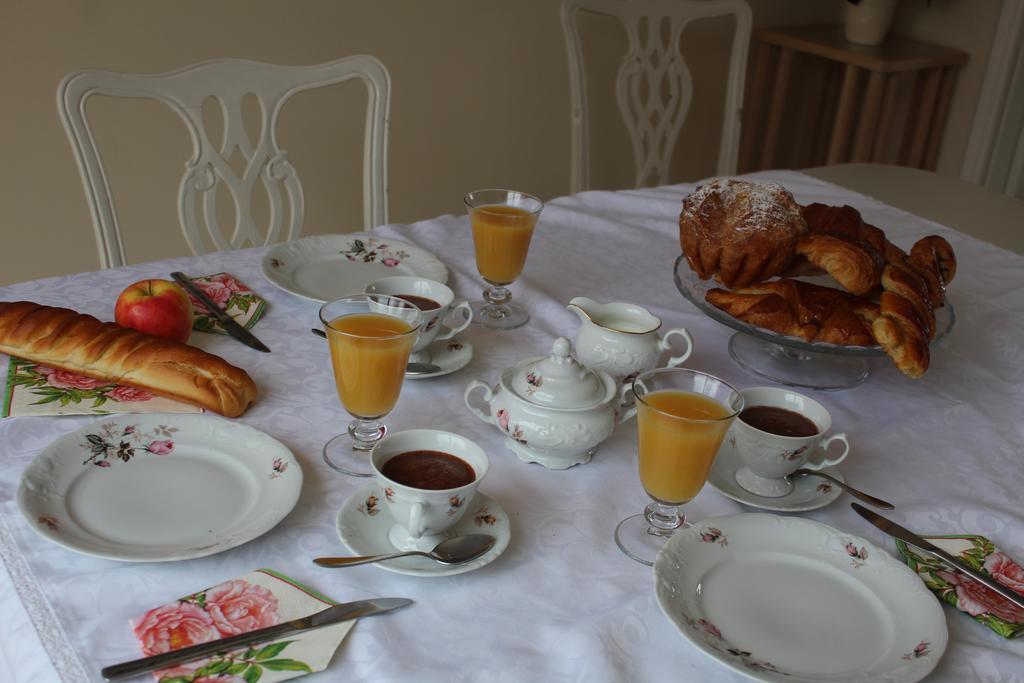 Le Clos Des Roses Saint-Regle Room photo